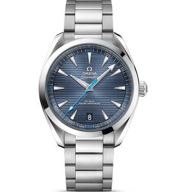 The blue Omega Seamaster is suitable for all the occasions.